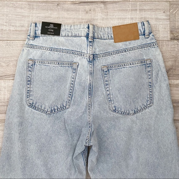 Divided by H&M Distressed High Waisted Wide Leg Recycled Cotton Jeans NWT 10 - Picture 4 of 6